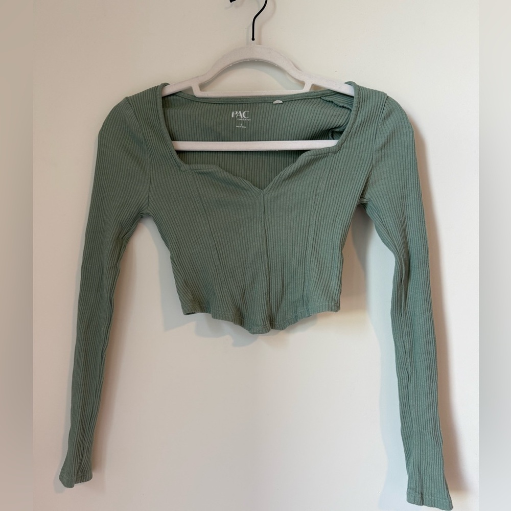 PACSUN Cropped Longsleeve